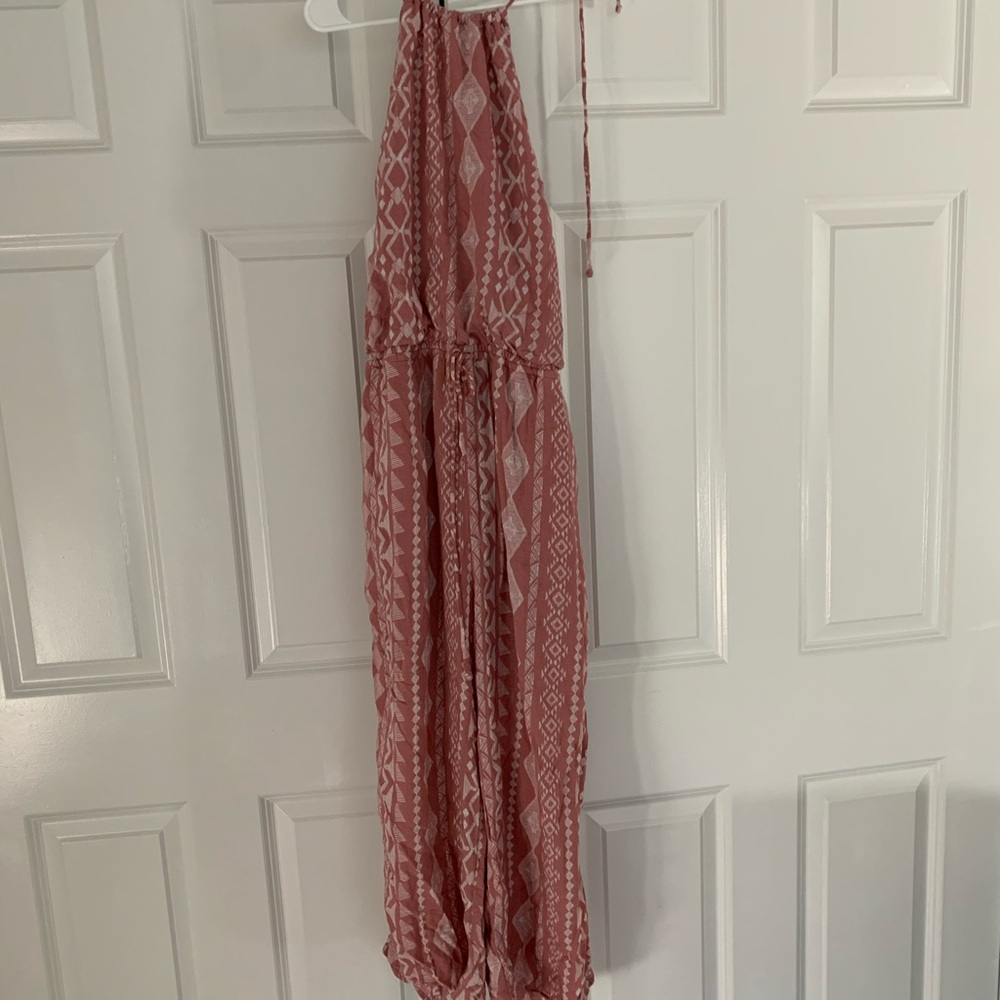 Lulu’s Halter top jumpsuit XL